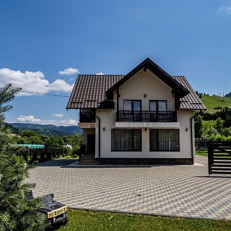 Casa Iulia Villa Pojorîta Exteriör bild