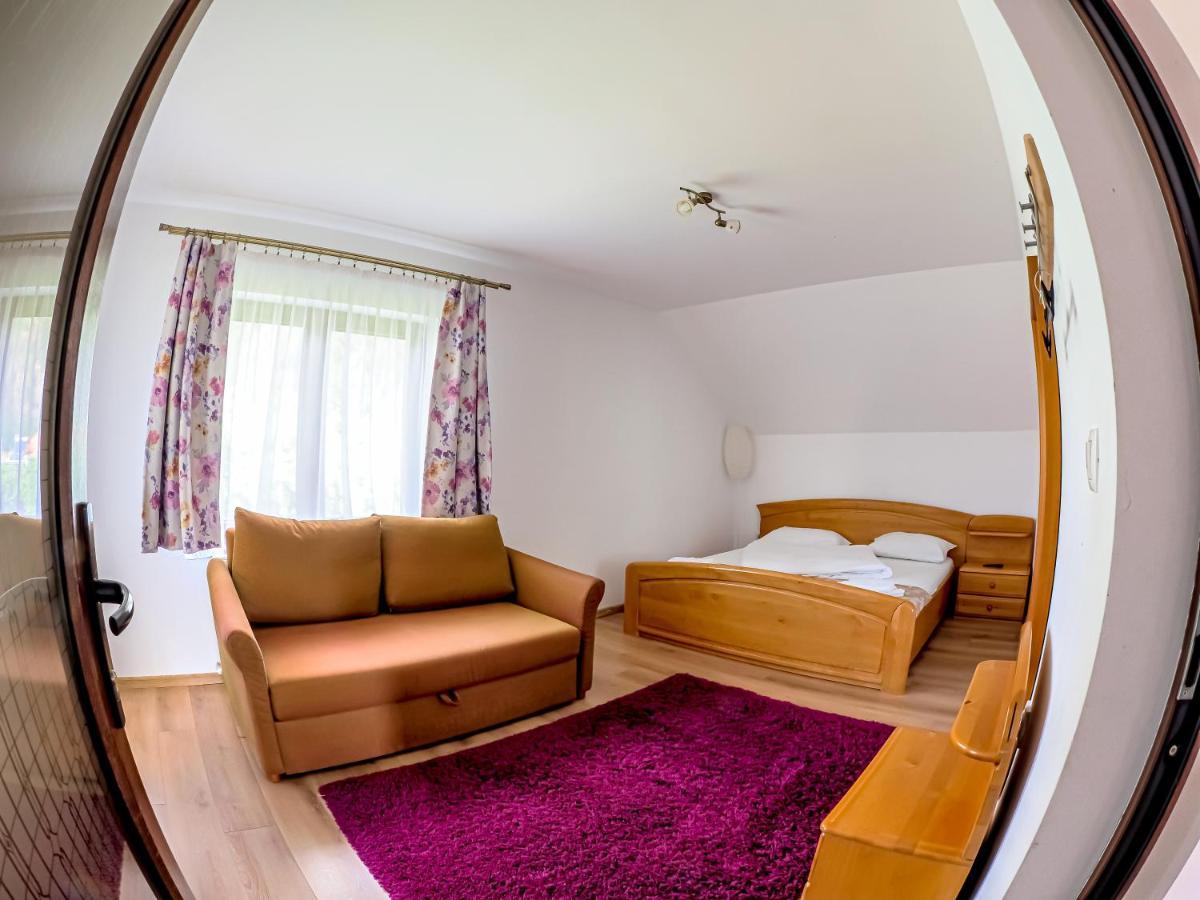 Casa Iulia Villa Pojorîta Exteriör bild